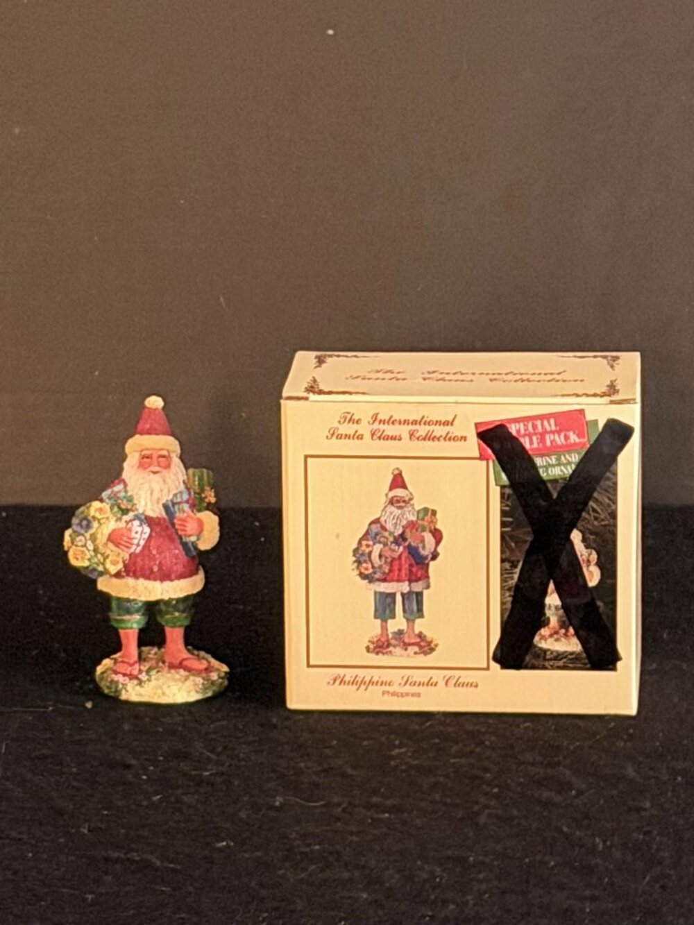 🎄Christmas In July🎄Vintage ”Phillippino Santa Claus’ 1996*